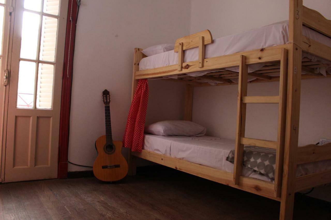 Casa Artigas Hostel Córdoba Exteriör bild